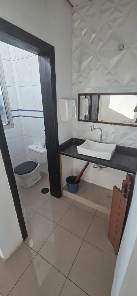 Alugar Comerciais / Sala em Suzano R$ 1.300,00 - Foto 4