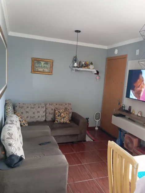 Comprar Apartamentos / Padr&atilde;o em Suzano R$ 250.000,00 - Foto 2