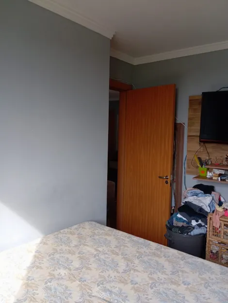 Comprar Apartamentos / Padr&atilde;o em Suzano R$ 250.000,00 - Foto 9