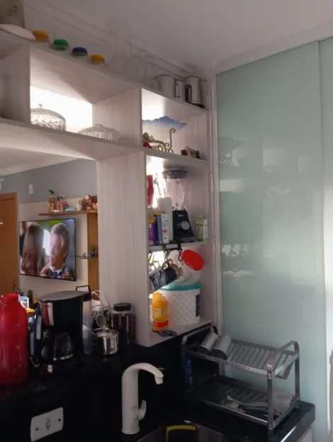 Comprar Apartamentos / Padr&atilde;o em Suzano R$ 250.000,00 - Foto 17