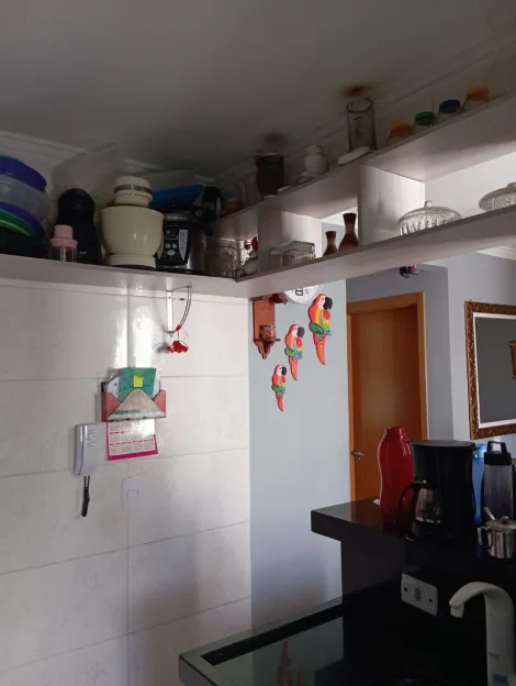 Comprar Apartamentos / Padr&atilde;o em Suzano R$ 250.000,00 - Foto 18