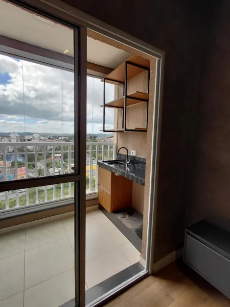 Alugar Apartamentos / Padr&atilde;o em Suzano R$ 2.500,00 - Foto 5
