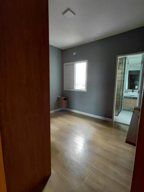 Alugar Apartamentos / Padr&atilde;o em Suzano R$ 2.500,00 - Foto 10