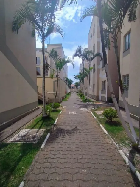 Comprar Apartamentos / Padr&atilde;o em Suzano R$ 250.000,00 - Foto 2
