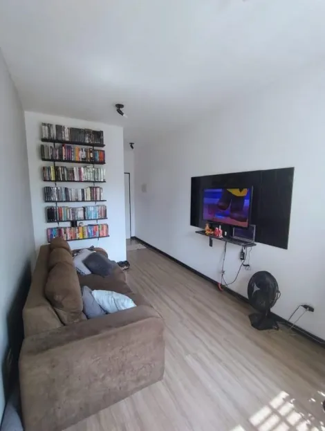 Comprar Apartamentos / Padr&atilde;o em Suzano R$ 250.000,00 - Foto 3