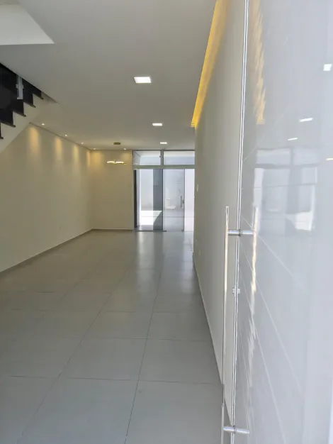 Alugar Casas / Sobrado em Suzano R$ 4.500,00 - Foto 16