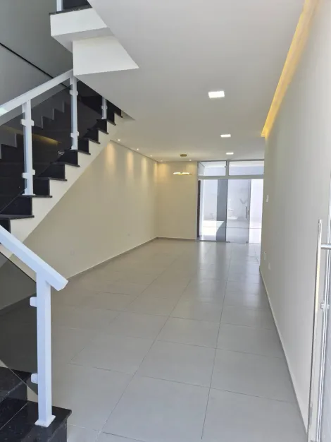 Alugar Casas / Sobrado em Suzano R$ 4.500,00 - Foto 17