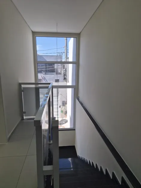 Alugar Casas / Sobrado em Suzano R$ 4.500,00 - Foto 4