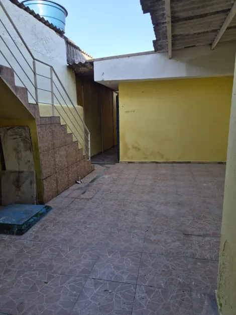 Alugar Casas / T&eacute;rrea em Suzano R$ 1.740,00 - Foto 6