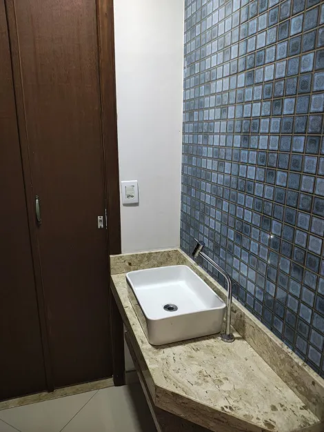 Alugar Casas / Sobrado em Suzano R$ 3.000,00 - Foto 19