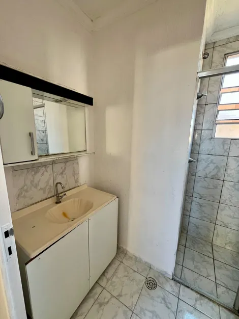 Alugar Apartamentos / Padr&atilde;o em Suzano R$ 1.000,00 - Foto 18