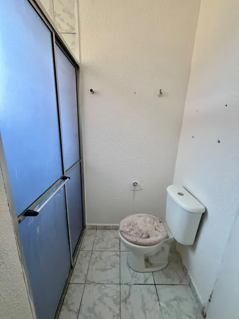 Alugar Apartamentos / Padr&atilde;o em Suzano R$ 1.000,00 - Foto 20