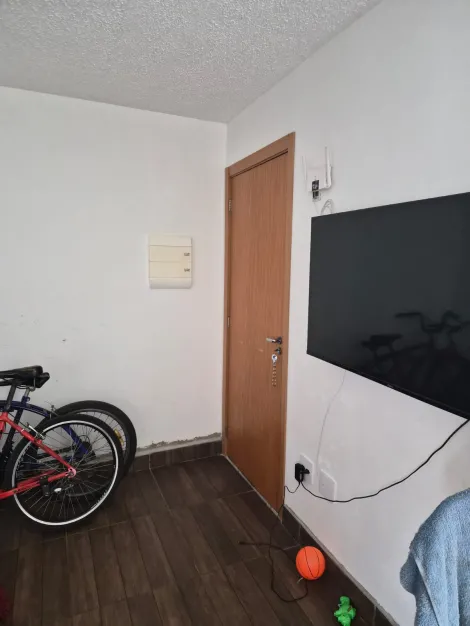 Alugar Apartamentos / Padr&atilde;o em Suzano R$ 1.060,00 - Foto 17