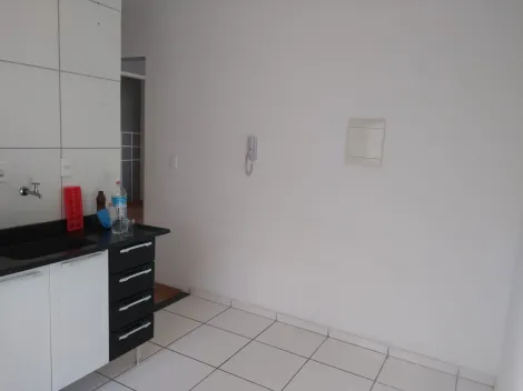 Comprar Apartamentos / Padr&atilde;o em Suzano R$ 240.000,00 - Foto 2