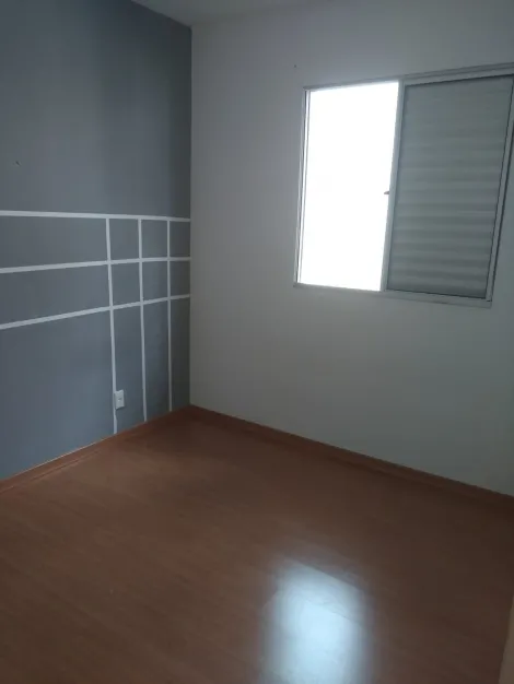 Comprar Apartamentos / Padr&atilde;o em Suzano R$ 240.000,00 - Foto 6