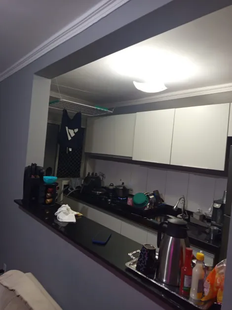 Comprar Apartamentos / Padr&atilde;o em Suzano R$ 250.000,00 - Foto 6