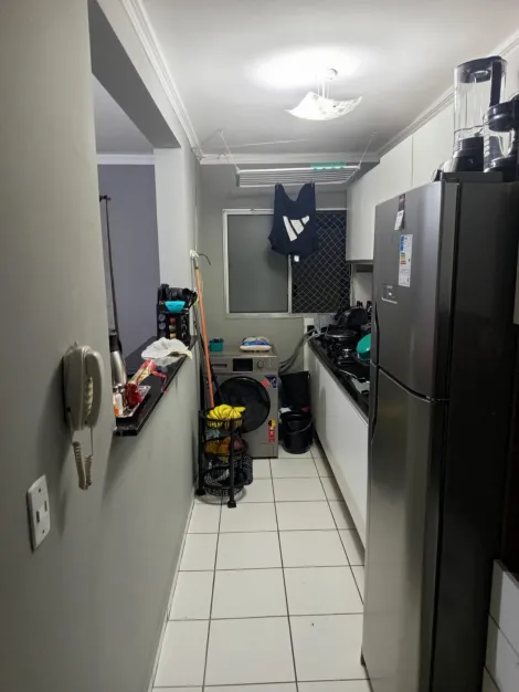 Comprar Apartamentos / Padr&atilde;o em Suzano R$ 250.000,00 - Foto 8