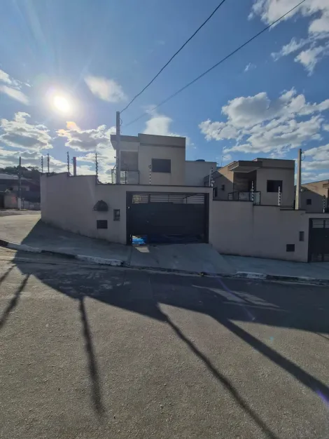 Alugar Casas / Sobrado em Suzano. apenas R$ 4.000,00