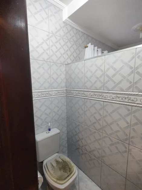 Comprar Casas / Sobrado em Suzano R$ 930.000,00 - Foto 6