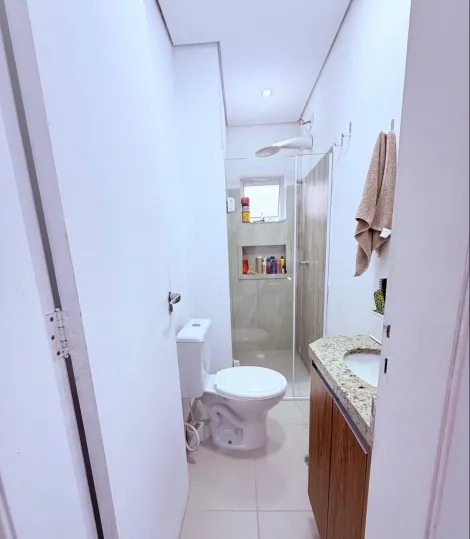 Comprar Casas / Condom&iacute;nio em Suzano R$ 440.000,00 - Foto 9