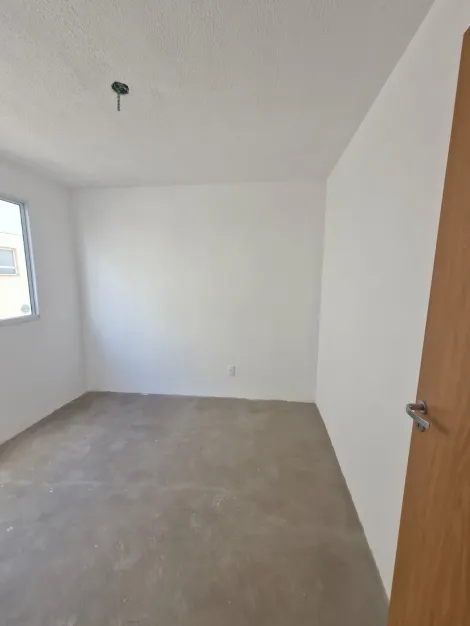 Comprar Apartamentos / Padr&atilde;o em Suzano R$ 189.000,00 - Foto 12
