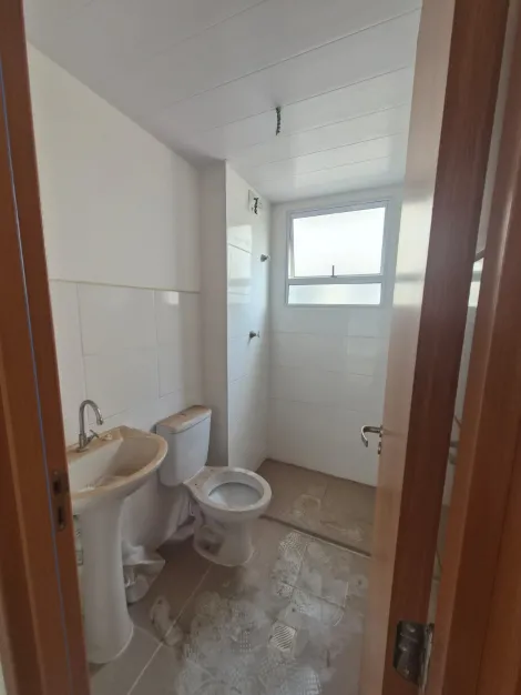 Comprar Apartamentos / Padr&atilde;o em Suzano R$ 189.000,00 - Foto 13