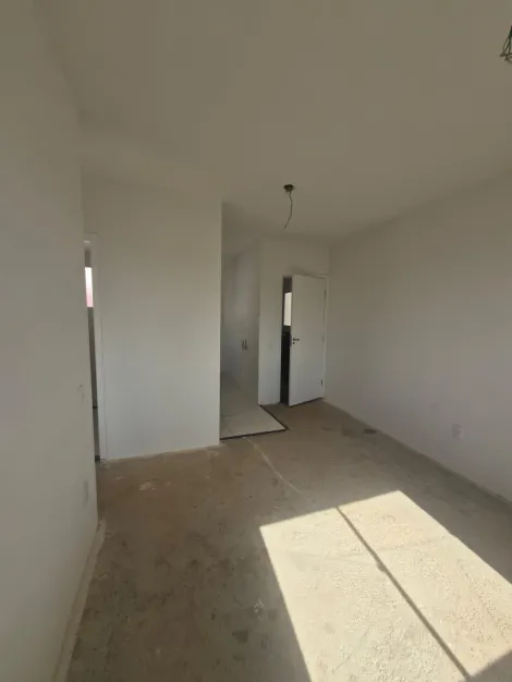 Comprar Apartamentos / Padr&atilde;o em Suzano R$ 189.000,00 - Foto 5