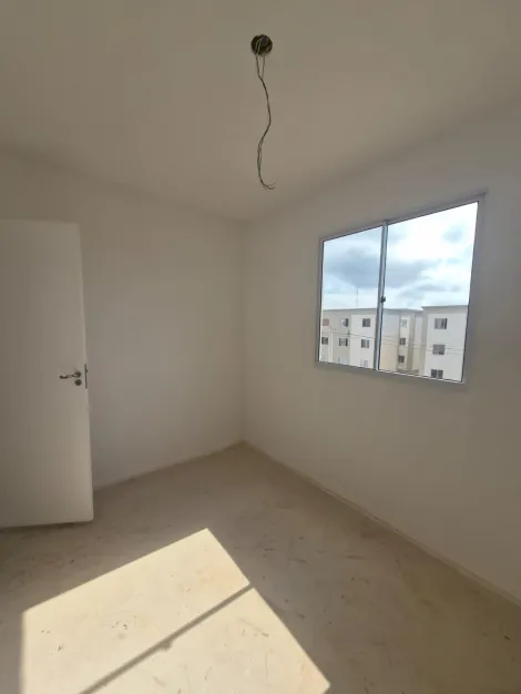 Comprar Apartamentos / Padr&atilde;o em Suzano R$ 189.000,00 - Foto 11
