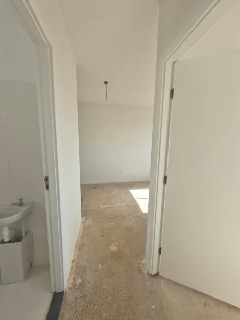 Comprar Apartamentos / Padr&atilde;o em Suzano R$ 189.000,00 - Foto 20