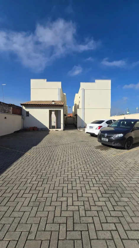 Comprar Casas / Condom&iacute;nio em Suzano R$ 270.000,00 - Foto 13