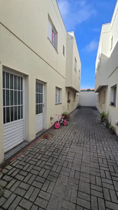 Comprar Casas / Condom&iacute;nio em Suzano R$ 270.000,00 - Foto 12