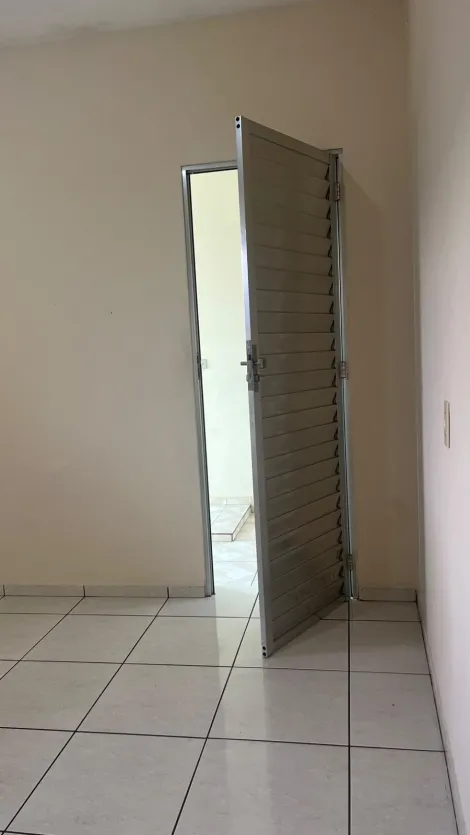 Alugar Casas / Sobrado em S&atilde;o Paulo R$ 1.400,00 - Foto 25
