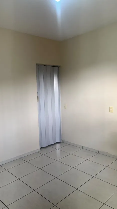 Alugar Casas / Sobrado em S&atilde;o Paulo R$ 1.400,00 - Foto 24