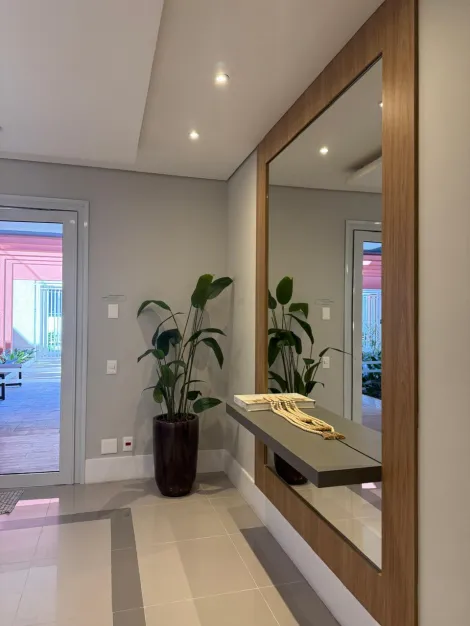 Comprar Apartamentos / Padr&atilde;o em Suzano R$ 500.000,00 - Foto 5