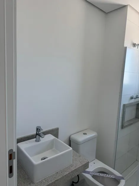 Comprar Apartamentos / Padr&atilde;o em Suzano R$ 500.000,00 - Foto 11