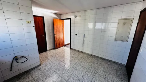 Comprar Apartamentos / Padr&atilde;o em Suzano R$ 1.100.000,00 - Foto 11