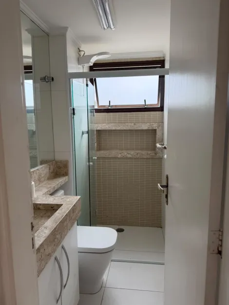 Alugar Apartamentos / Padr&atilde;o em Ferraz de Vasconcelos R$ 1.300,00 - Foto 10
