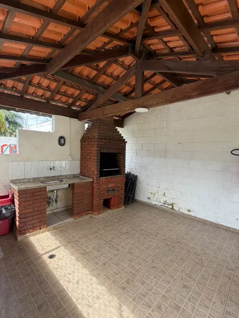 Alugar Apartamentos / Padr&atilde;o em Ferraz de Vasconcelos R$ 1.300,00 - Foto 15