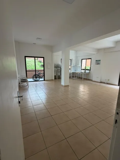 Alugar Apartamentos / Padr&atilde;o em Ferraz de Vasconcelos R$ 1.300,00 - Foto 13