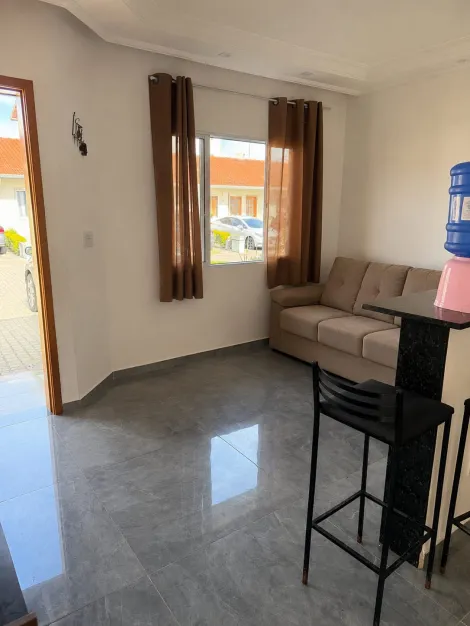 Alugar Casas / Condom&iacute;nio em Suzano R$ 1.942,00 - Foto 6