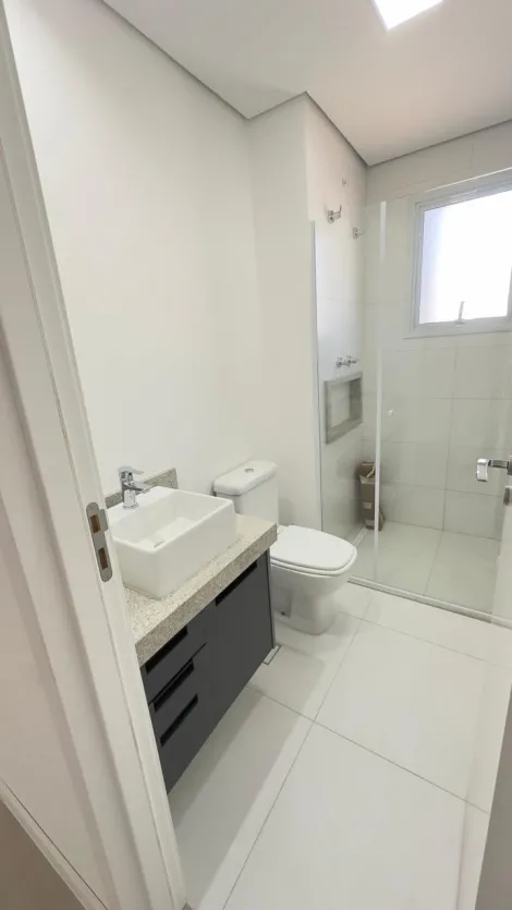 Comprar Apartamentos / Padr&atilde;o em Suzano R$ 440.000,00 - Foto 7