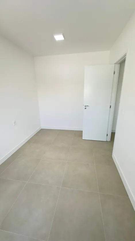 Comprar Apartamentos / Padr&atilde;o em Suzano R$ 440.000,00 - Foto 11