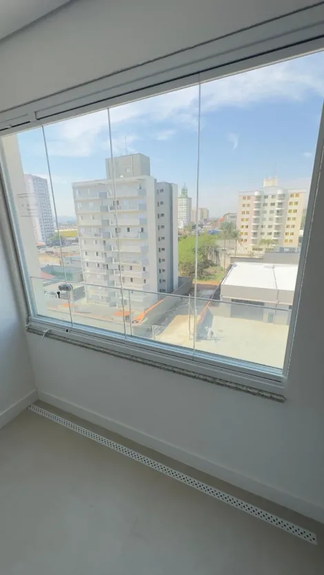 Comprar Apartamentos / Padr&atilde;o em Suzano R$ 440.000,00 - Foto 15