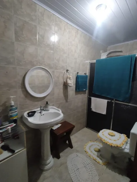Alugar Casas / Assobradada em Itaquaquecetuba R$ 2.200,00 - Foto 20