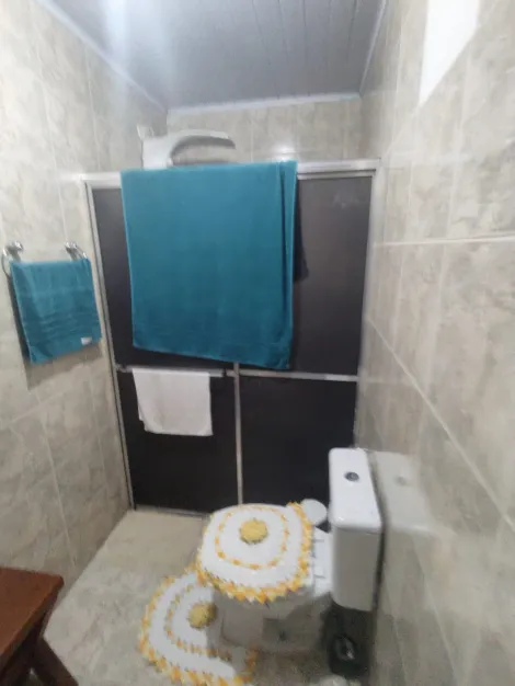 Alugar Casas / Assobradada em Itaquaquecetuba R$ 2.200,00 - Foto 21
