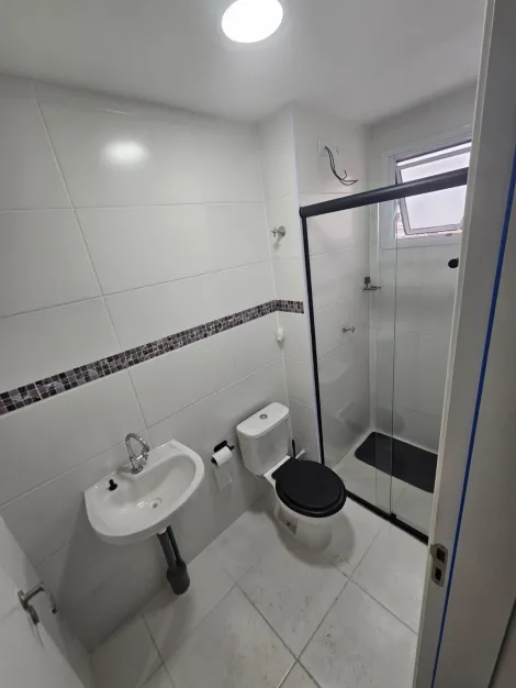 Alugar Apartamentos / Padr&atilde;o em Suzano R$ 1.810,80 - Foto 21