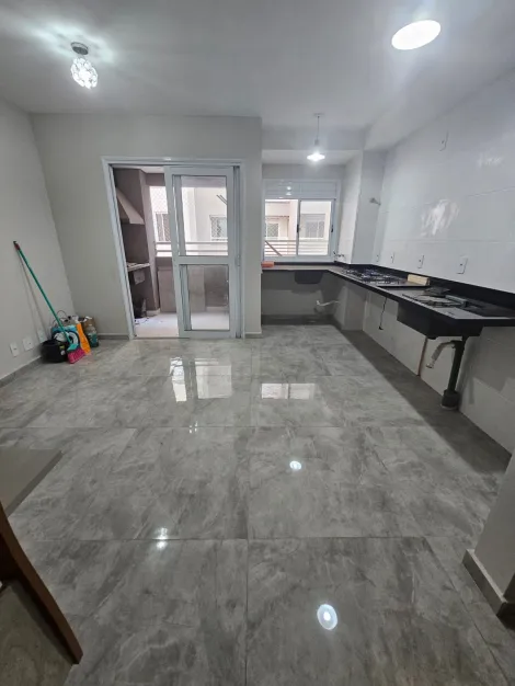 Alugar Apartamentos / Padr&atilde;o em Suzano. apenas R$ 1.810,80
