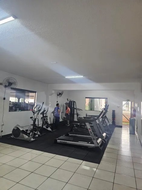 Comprar Apartamentos / Padr&atilde;o em Suzano R$ 244.000,00 - Foto 6
