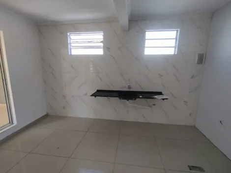 Alugar Casas / T&eacute;rrea em Suzano R$ 1.300,00 - Foto 5