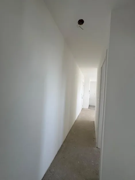Alugar Apartamentos / Padr&atilde;o em Suzano R$ 1.800,00 - Foto 2